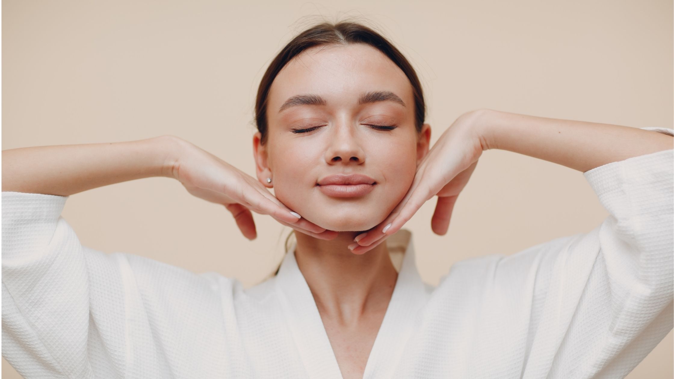 lady with fresh skin after ipl skin rejuvenation
